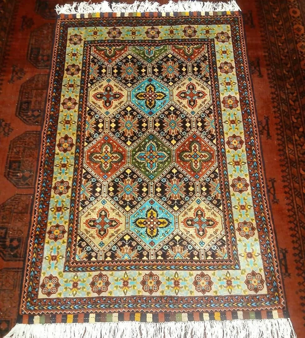 گلیم خورشید سپیده